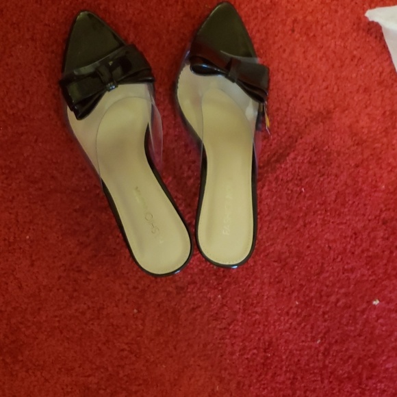 Shoes - Picture 2 of 2